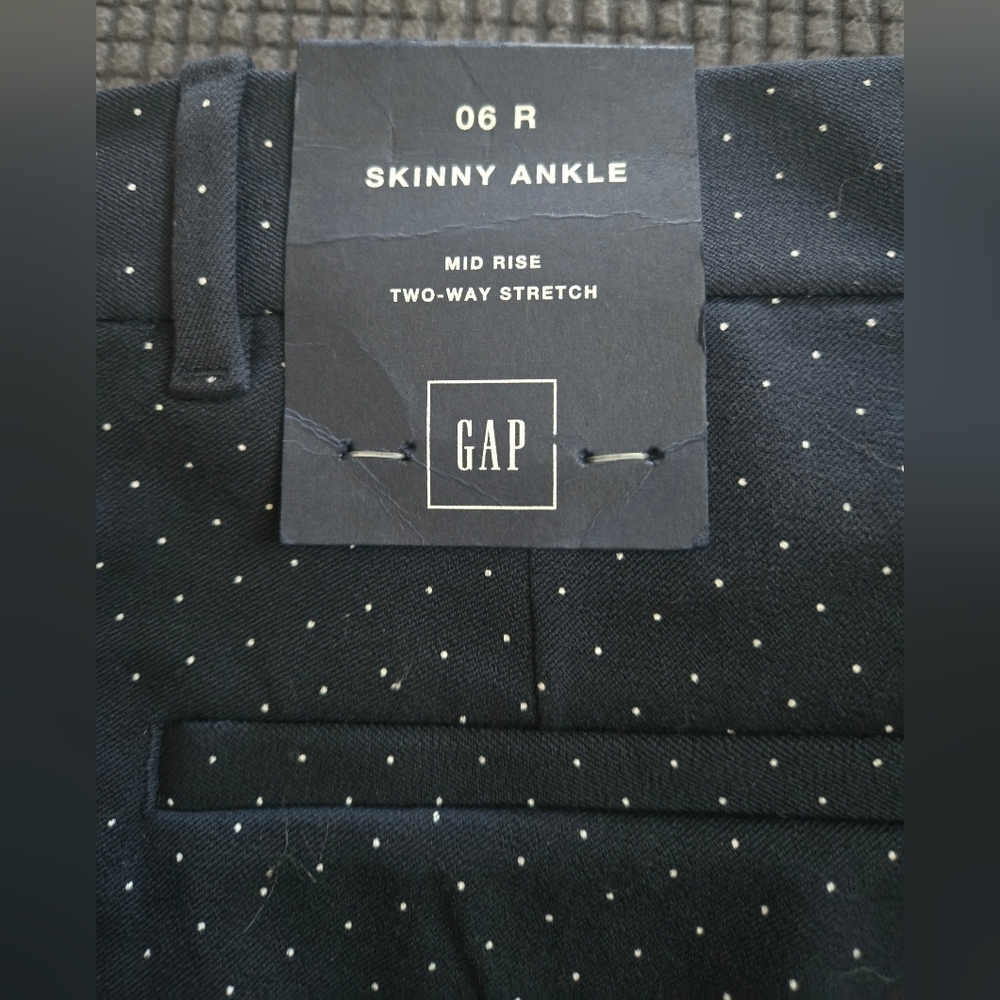 GAP Skinny Ankle Pants - Black with White Dots - Picture 6 of 9